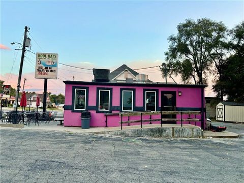 811 S Main Street Maryville MO 64468