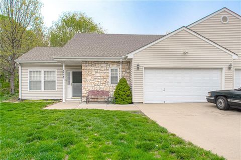 8352 Stewart Place, Kansas City, KS 66109 - MLS#: 2544855