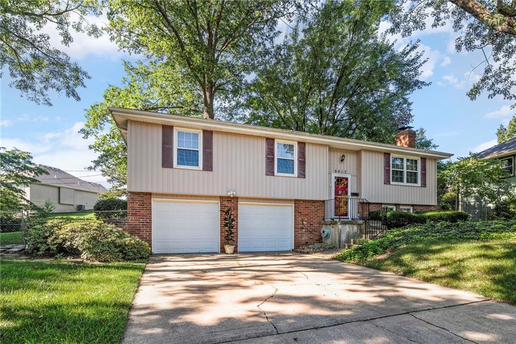 9917 W 65th Place