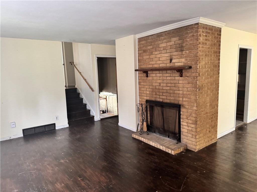 Photo of 9810 Bennington Avenue, Kansas City, MO 64134 (MLS # 2635346)