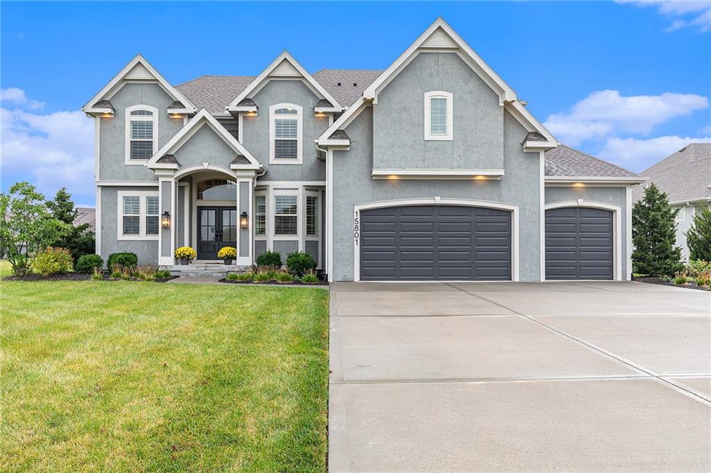 15801 Canterbury Street