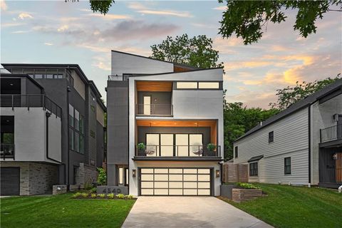 4540 Mercier Street Kansas City MO 64111
