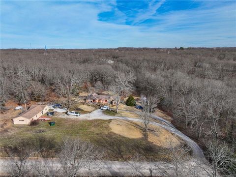 3890 NE 90th Road, Osceola, MO 64776 - #: 2602357