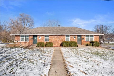 13598 E 39th & 13600 Court Independence MO 64055