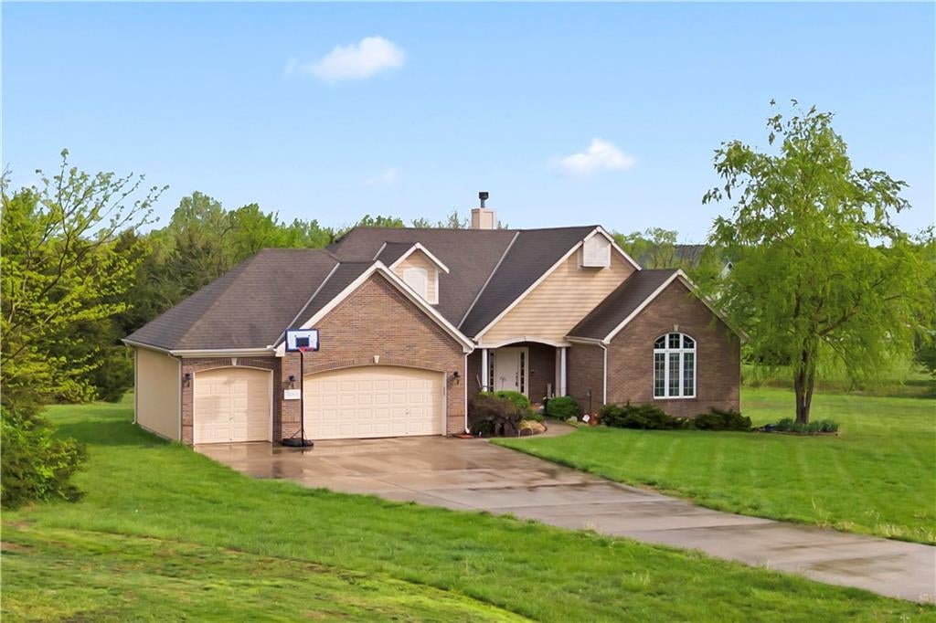 28919 Hackberry Circle