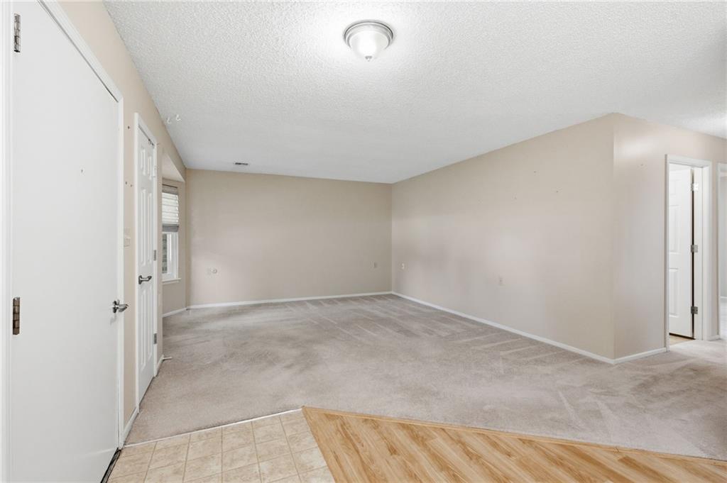 1314 W Jenkins Boulevard
