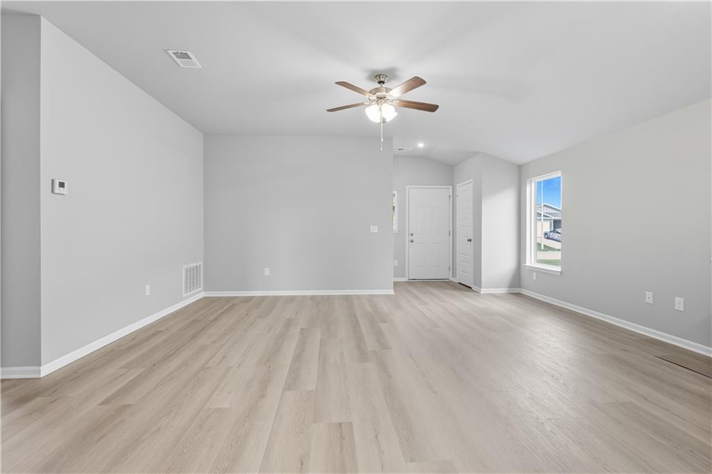 20368 W 194th Terrace