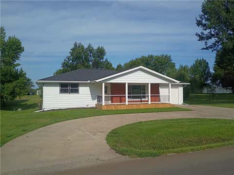 Photo of 1013 N Alanthus Avenue, Stanberry, MO 64489 (MLS # 2637266)