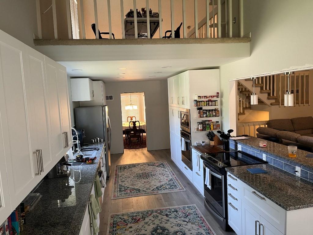 8545 Westgate Street