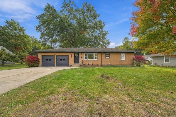 2913 S WESTPORT RD, INDEPENDENCE, MO 64052 - Image 39cf07ce3a45ce6a9b9d05a6fb71de2b/862518478