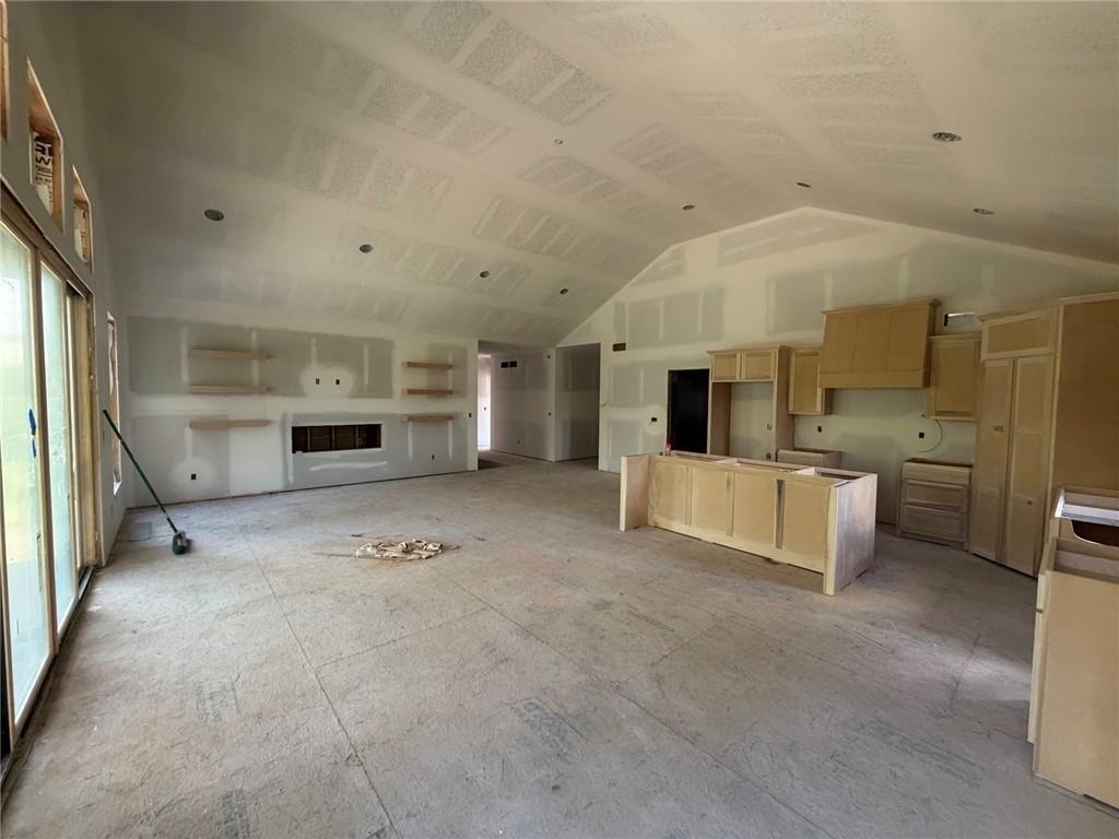 21503 Twin Oaks Parkway