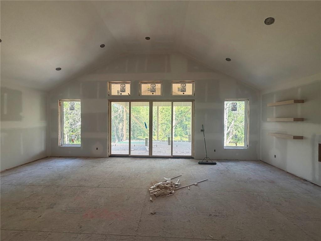 21503 Twin Oaks Parkway