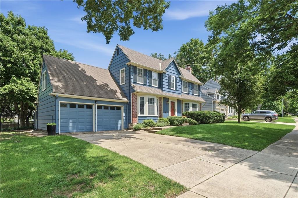 1204 W 69th Street