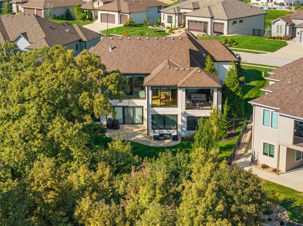 2351 NW Riverview Drive