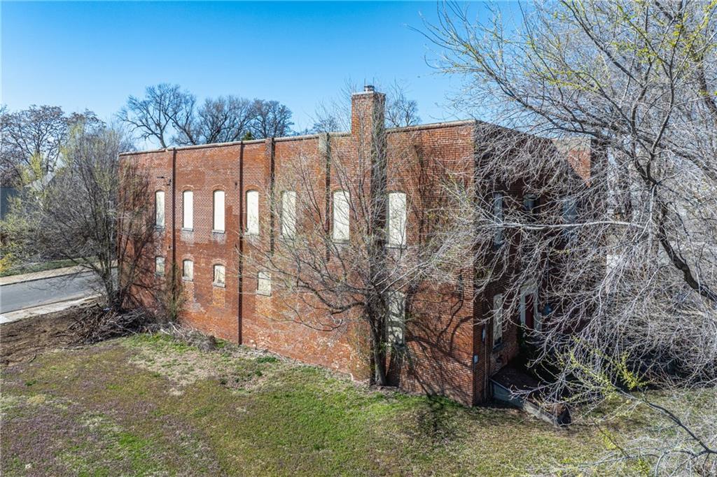 St Joseph, Missouri 64501, United States, ,Commercial,Active,62326