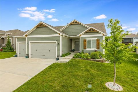 7495 NW Chambers Court Parkville MO 64152