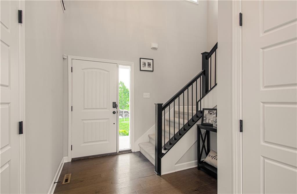 127 SE Briar Valley Lane
