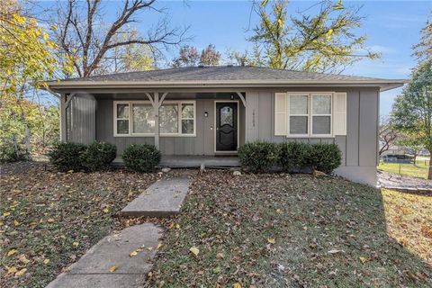 14703 E 35th Street, Independence, MO 64055 - #: 2522071