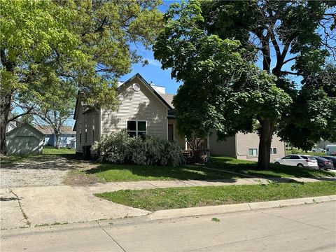 609 N Mulberry Street, Maryville, MO 64468 - #: 2549591