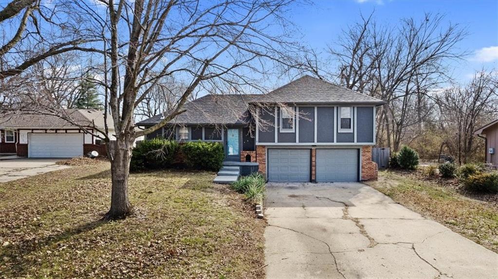 8401 STERLING Avenue