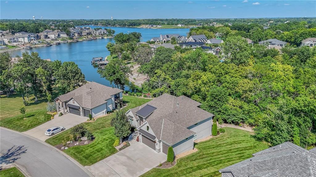 10 Black Hawk Drive