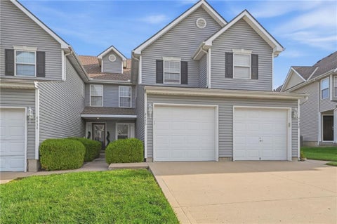 Photo of 4436 NE 83rd Terrace, Kansas City, MO 64119 (MLS # 2643564)