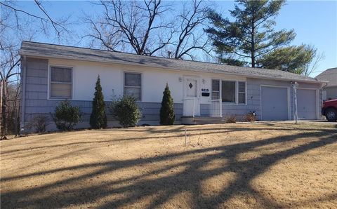 6215 Sterling Avenue Raytown MO 64133