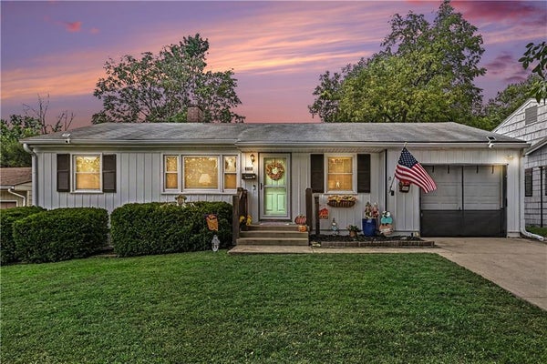 3728 S OSAGE ST, INDEPENDENCE, MO 64055 - Image 3ab8060a6097bac97a384d8af3b5bfca/244575404