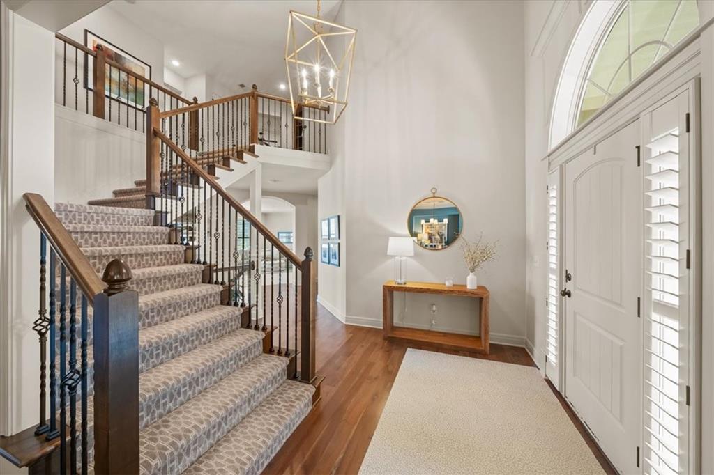 15533 England Street