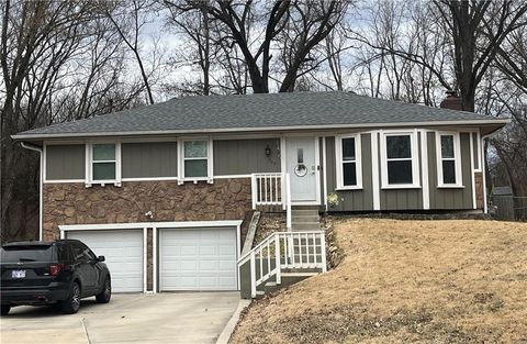 907 Josela Court Leavenworth KS 66048