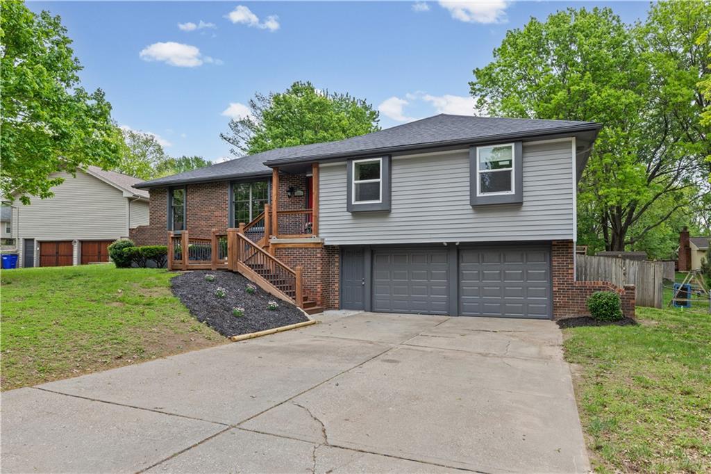 3609 NE Chapel Drive