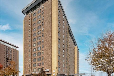 700 E 8TH Street 15R Kansas City MO 64106