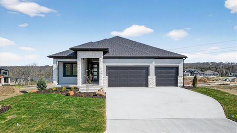 9027 Freedom Circle Lenexa KS 66227