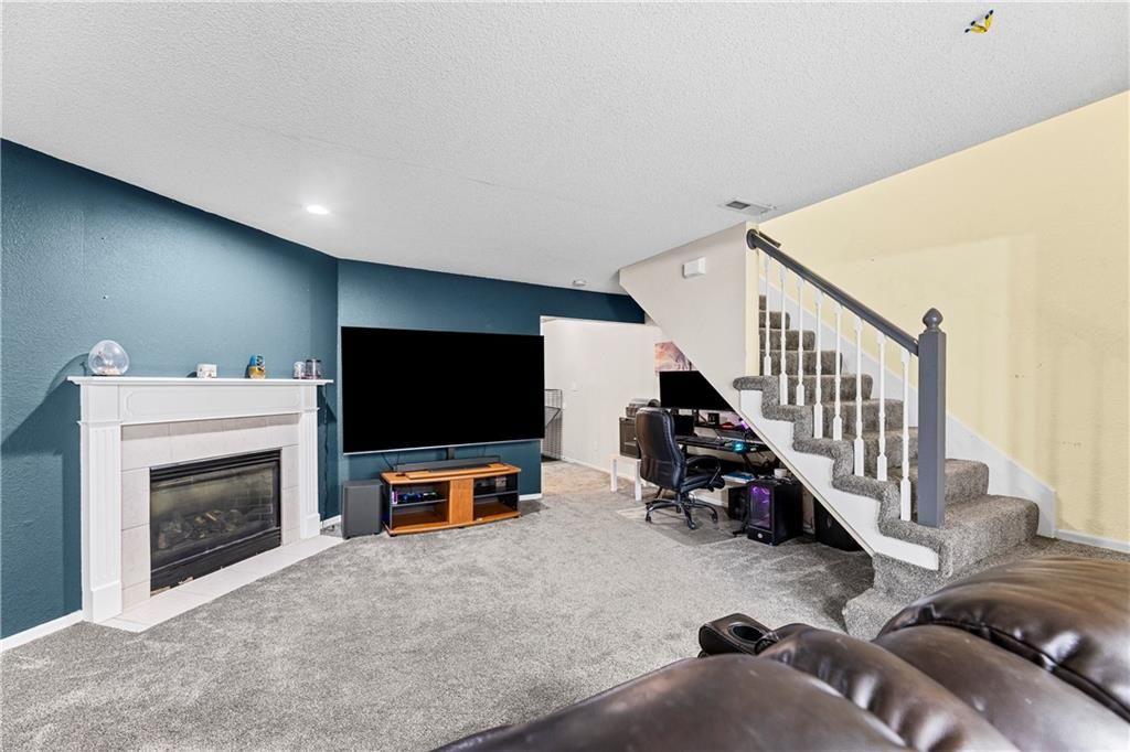 Photo of 1322 SE Lexington Avenue, Lees Summit, MO 64081 (MLS # 2598509)