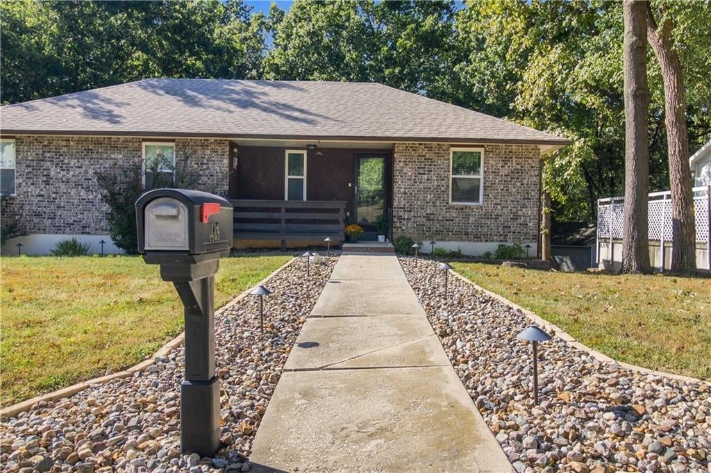 1409 Woodlawn Drive