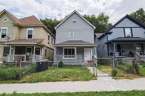 Photo of 2517 Montgall Avenue, Kansas City, MO 64127 (MLS # 2613214)