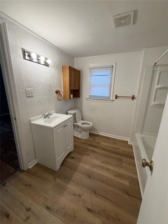 St Joseph, Missouri 64504, United States, 2 Bedrooms Bedrooms, ,1 BathroomBathrooms,Residential,Active,229575