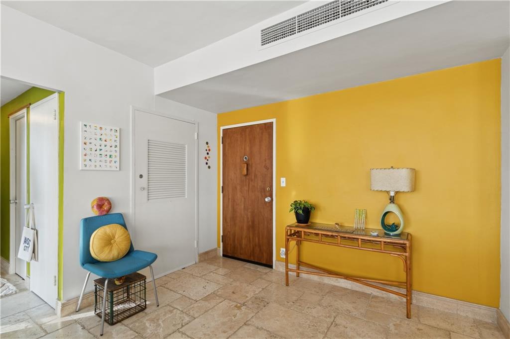 333 W meyer Boulevard 1215