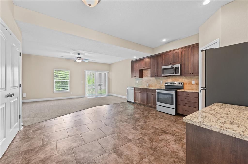 Photo of 3850 NW 94th Street, Kansas City, MO 64154 (MLS # 2619054)