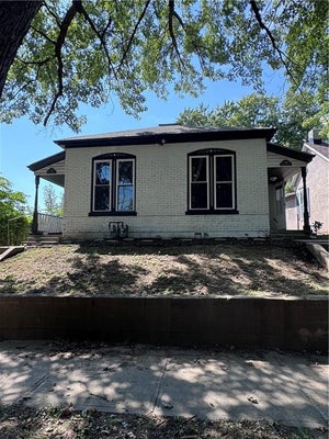 2108 S 14TH ST, SAINT JOSEPH, MO 64503 - Image 3bad337f73bb5db2d7432f0550b4e4d2/2665248081