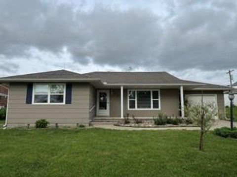 Photo of 210 N Ohio Street, King City, MO 64463 (MLS # 2620752)