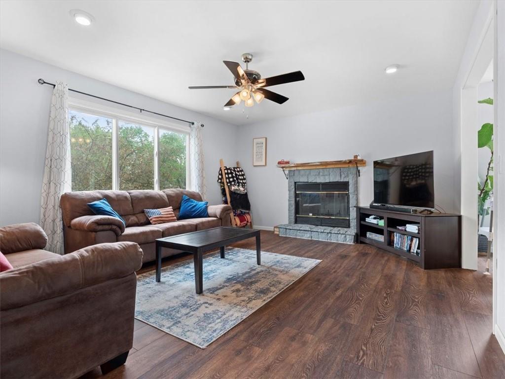 4415 Appletree Court