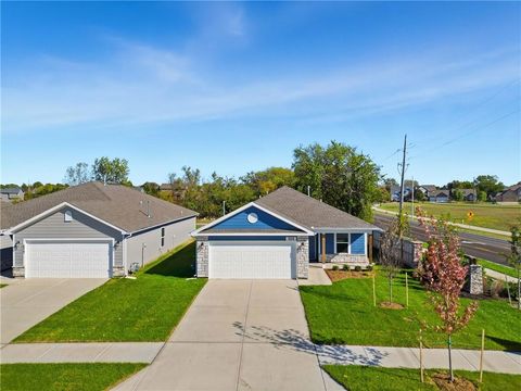 509 N Persimmon Street Gardner KS 66030