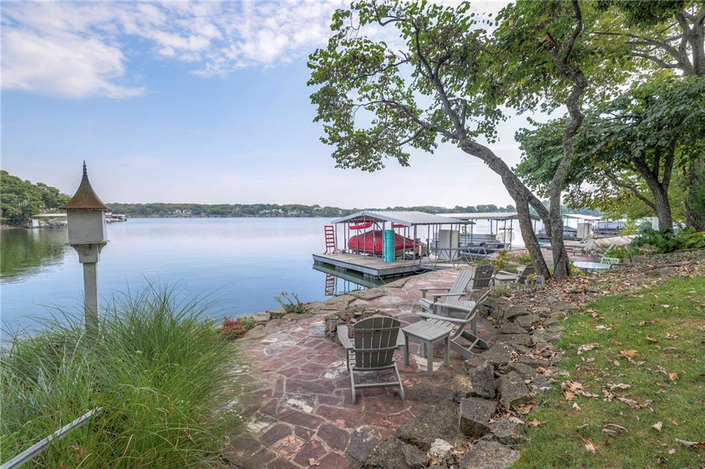 424 South Shore Drive