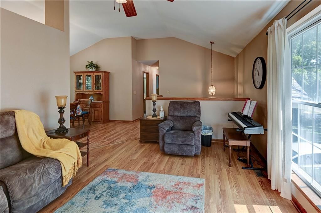 Photo of 816 E Whitney Street, Olathe, KS 66061 (MLS # 2607954)