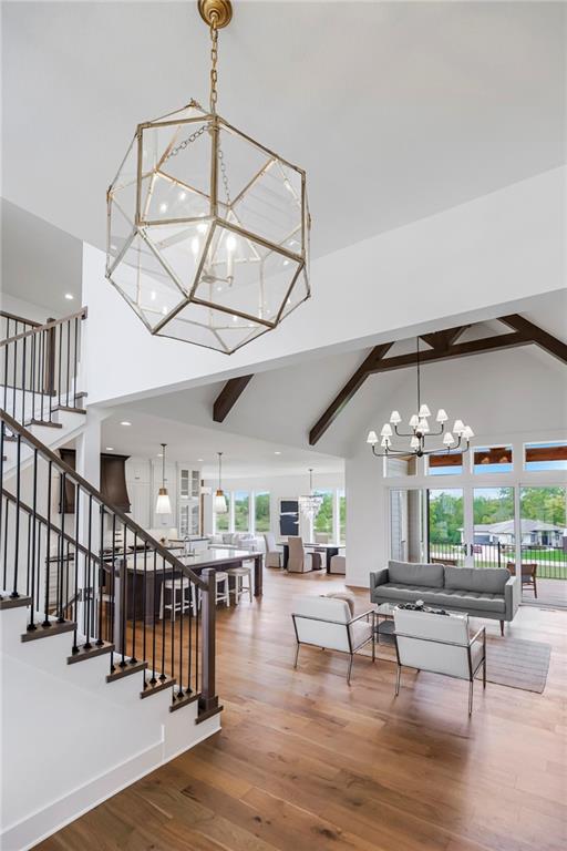 2813 W 175th Place