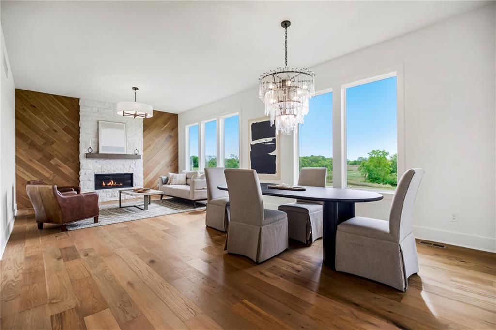 2813 W 175th Place