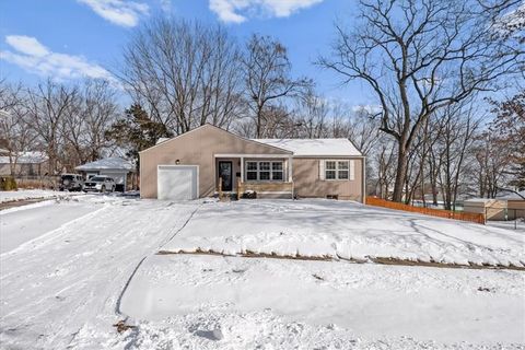 414 N Randolph Street, Pleasant Hill, MO 64080 - MLS#: 2598327
