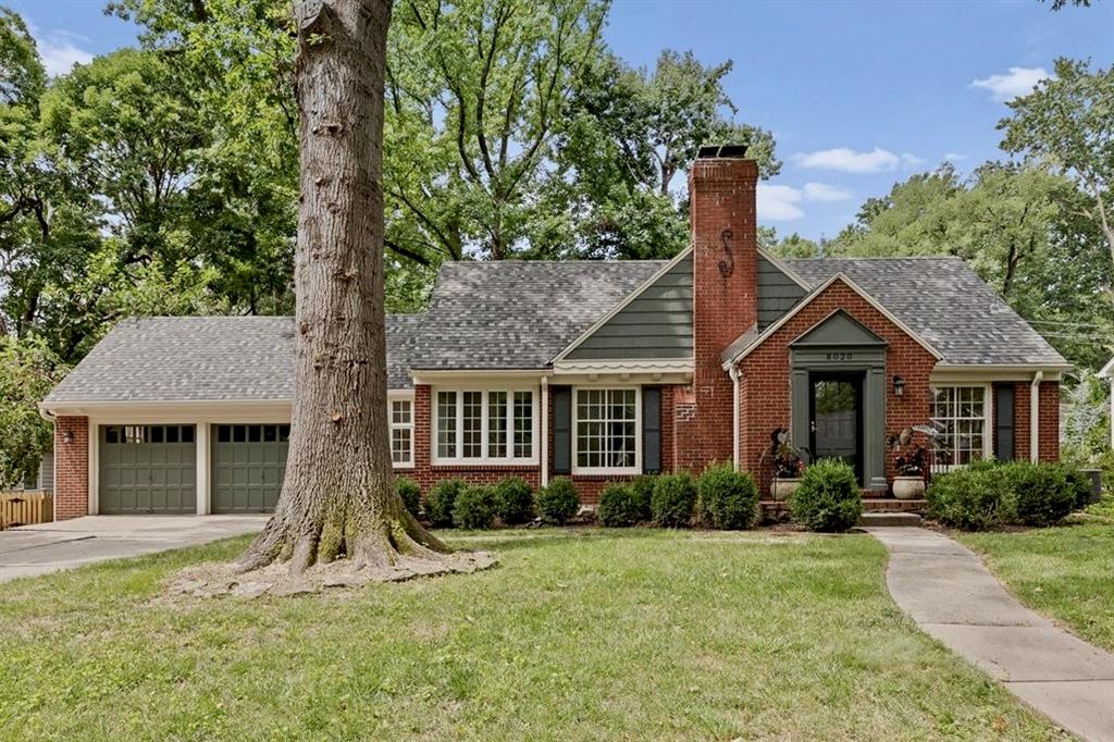 8020 Manor Road