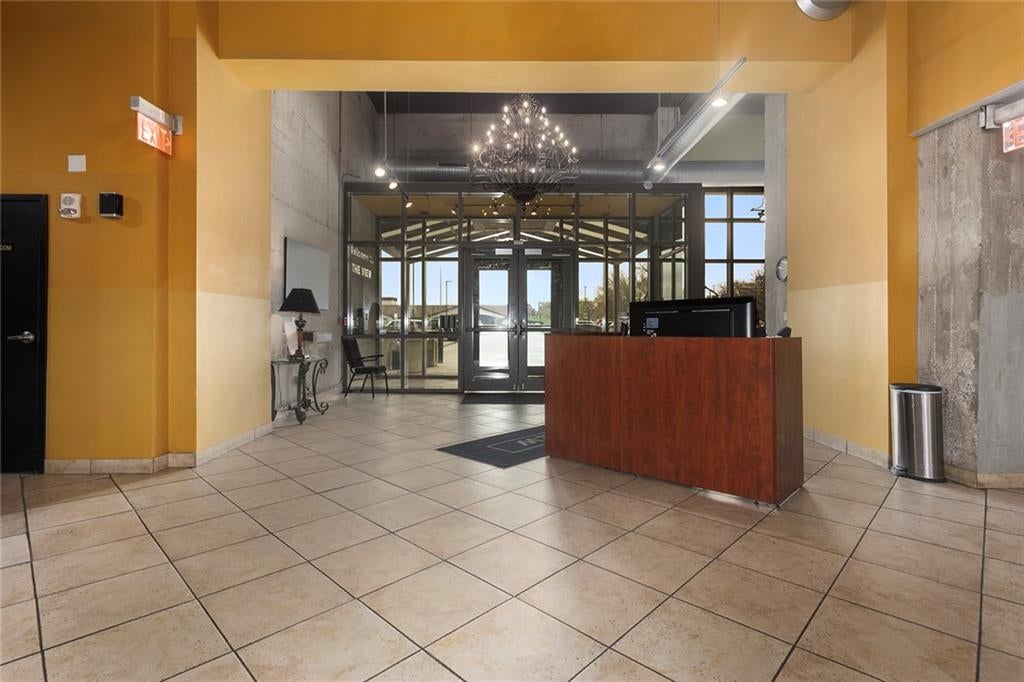 600 Admiral Boulevard 604